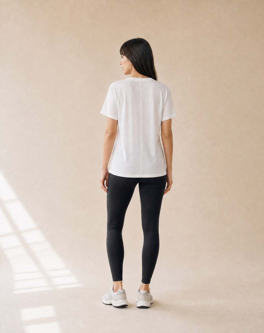 Women's White Loose Linen Blend V Necked T-Shirt